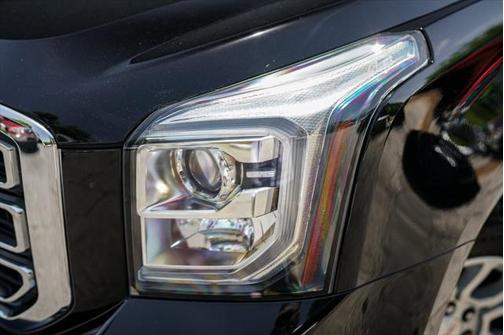 2020 GMC Yukon SLT