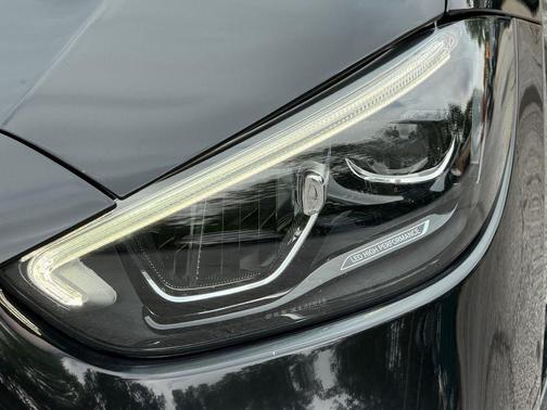 Obsidian Black Metallic 2023 Mercedes-Benz C-Class Sedan