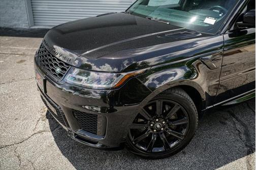 2022 Land Rover Range Rover Sport HSE Silver Edition