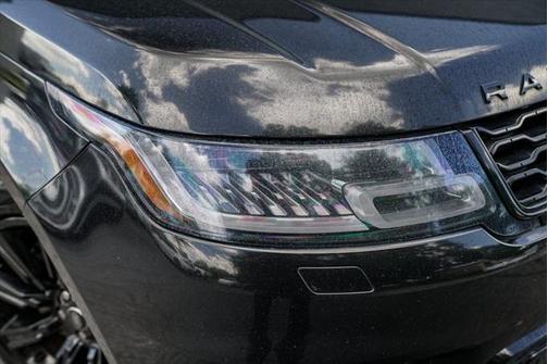 2022 Land Rover Range Rover Sport HSE Silver Edition