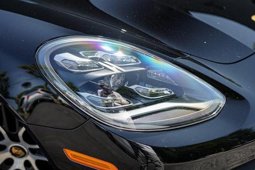 2022 Porsche Panamera Platinum Edition