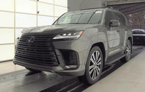 2025 Lexus LX 700h Luxury