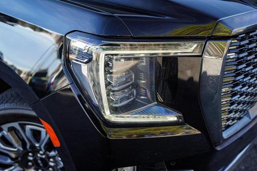 2024 GMC Yukon Denali Ultimate