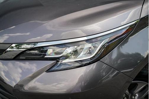 2022 Toyota Sienna XLE 7 Passenger