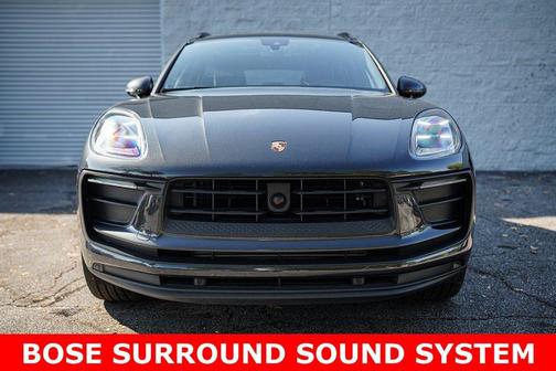 2024 Porsche Macan Base