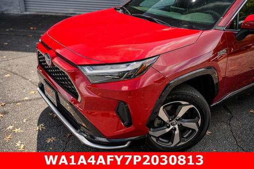2023 Toyota RAV4 Prime SE