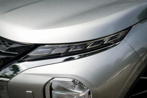 2023 Mitsubishi Outlander PHEV SE S-AWC