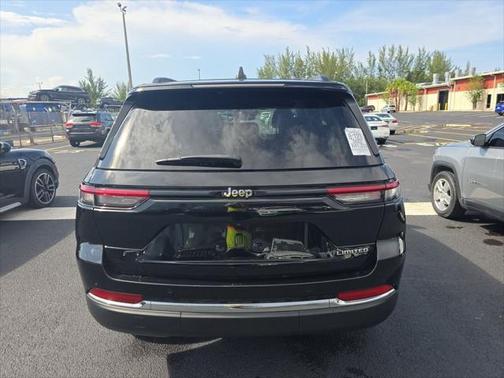 2022 Jeep Grand Cherokee Limited X