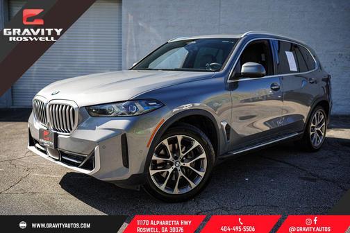 Gray Metallic 2025 BMW X5 sDrive40i