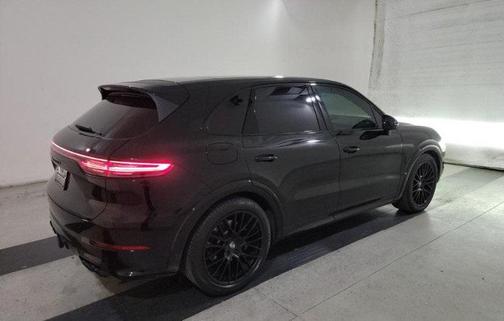 2022 Porsche Cayenne GTS