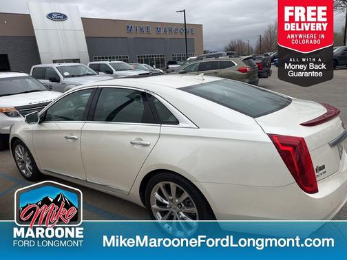 White Diamond Clearcoat 2013 Cadillac XTS Premium