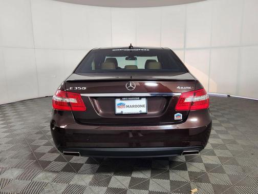 Obsidian Black Metallic 2011 Mercedes-Benz E-Class 4MATIC