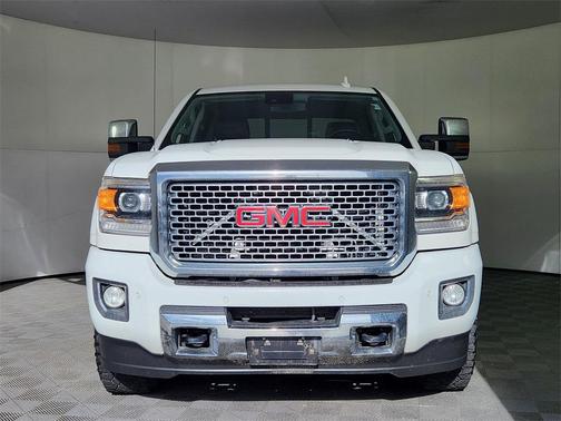 2016 GMC Sierra 3500 Denali