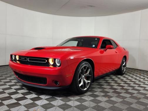 2017 Dodge Challenger SXT