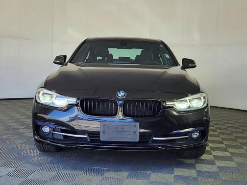 Black Sapphire Metallic 2018 BMW 330 xDrive