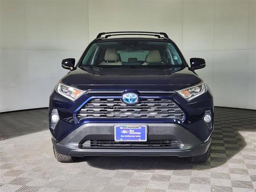 2020 Toyota RAV4 Hybrid XLE