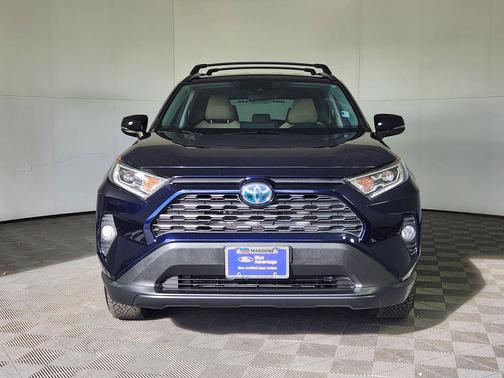2020 Toyota RAV4 Hybrid XLE
