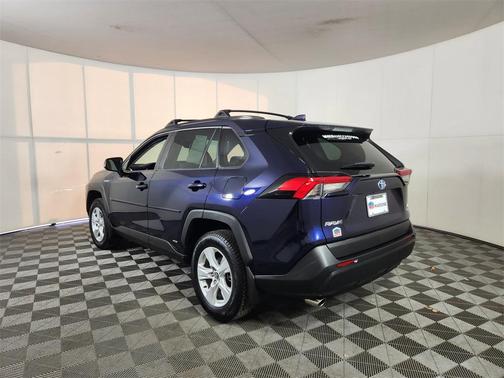 2020 Toyota RAV4 Hybrid XLE