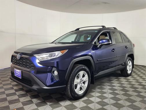 2020 Toyota RAV4 Hybrid XLE