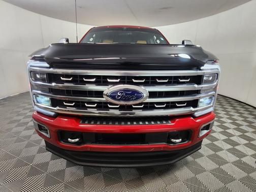 2023 Ford F-250 PLATINUM