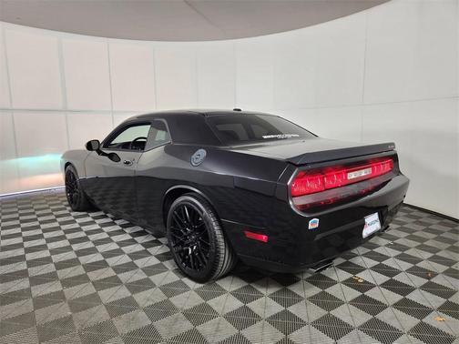 2009 Dodge Challenger SRT8