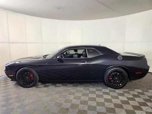 2009 Dodge Challenger SRT8