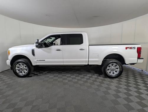2018 Ford F-250 PLATINUM