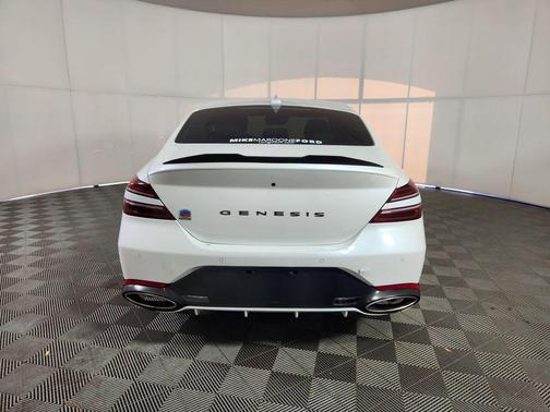 2022 Genesis G70 3.3T AWD