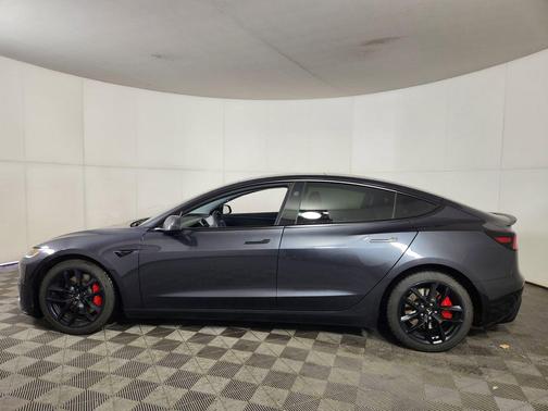 2024 Tesla Model 3 Performance