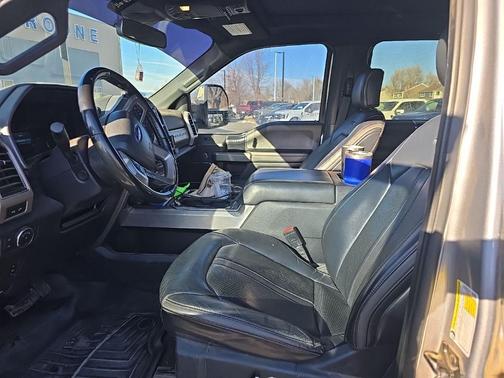 2022 Ford F-350 Platinum