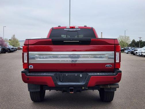 Rapid Red Metallic Tinted Clearcoat 2022 Ford F-350 Platinum