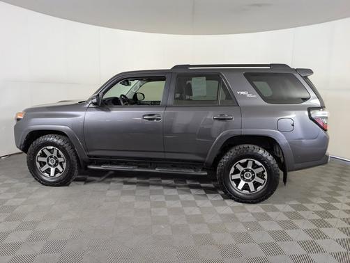 2022 Toyota 4Runner TRD OFF ROAD PREMIUM
