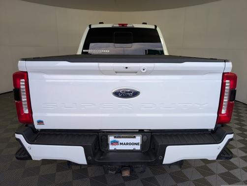 2024 Ford F-350 LARIAT SUPER DUTY
