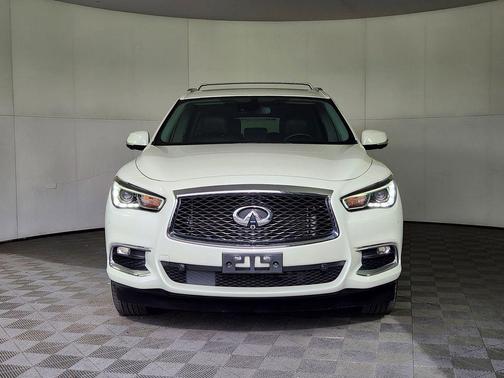 2017 INFINITI QX60 Base