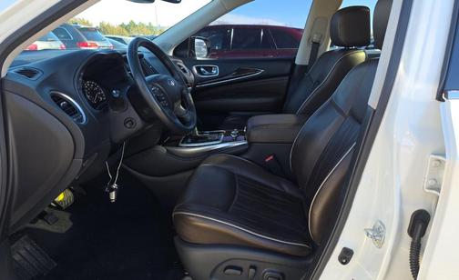 2017 INFINITI QX60 Base