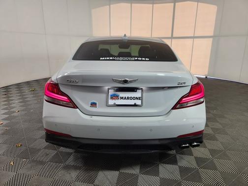 2020 Genesis G70 2.0T