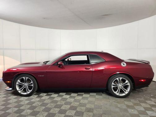 Octane Red Pearlcoat 2021 Dodge Challenger R/T