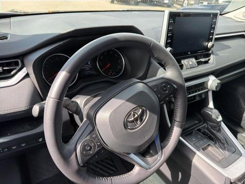 Midnight Black Metallic 2022 Toyota RAV4 XLE Premium