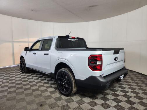 Space White Metallic 2026 Ford Maverick XLT