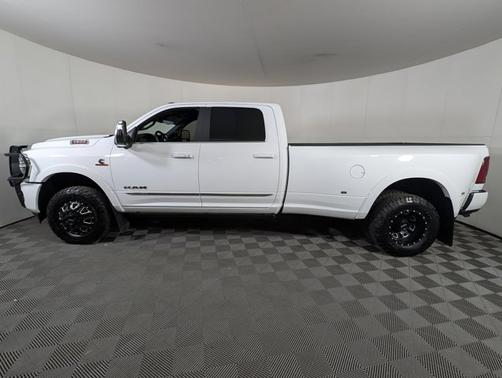 2025 RAM 3500 LIMITED