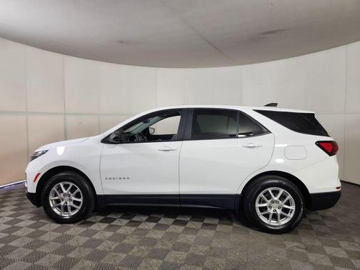 Summit White 2023 Chevrolet Equinox LS