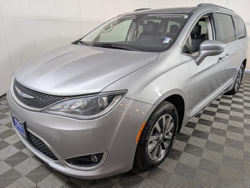 2020 Chrysler Pacifica TOURING L PLUS