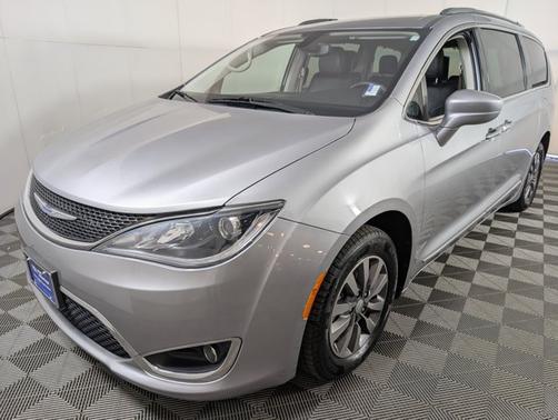 2020 Chrysler Pacifica TOURING L PLUS