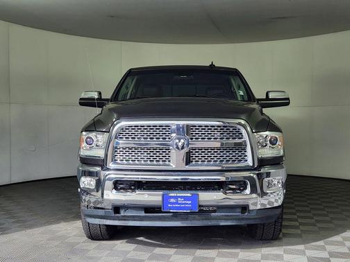 2018 RAM 2500 Laramie Crew Cab 4x4 6'4' Box