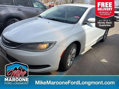 2016 Chrysler 200 LX