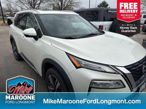 Pearl White Tricoat 2023 Nissan Rogue SL