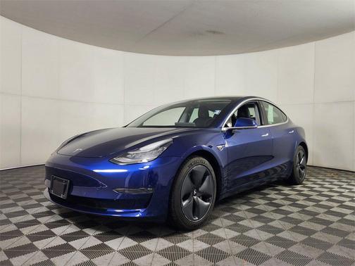 2020 Tesla Model 3 Long Range