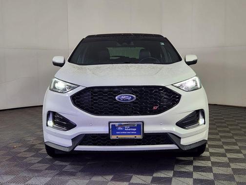 2022 Ford Edge ST