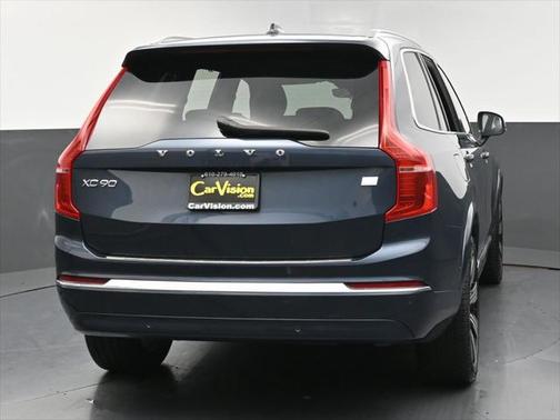 2024 Volvo XC90 Recharge Plug-In Hybrid T8 Ultimate Bright Theme 7-Seater