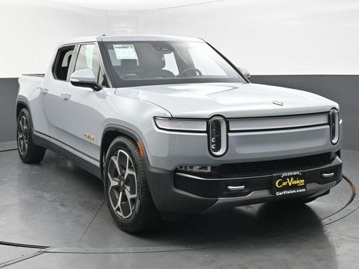 El Cap Granite 2022 Rivian R1T Adventure